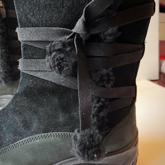 The North Face Black Primaloft 200 Gram Waterproof Boots, Size 7.5 - Picture 10 of 14